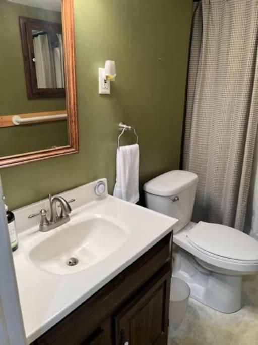 Theos Niagara Holiday home